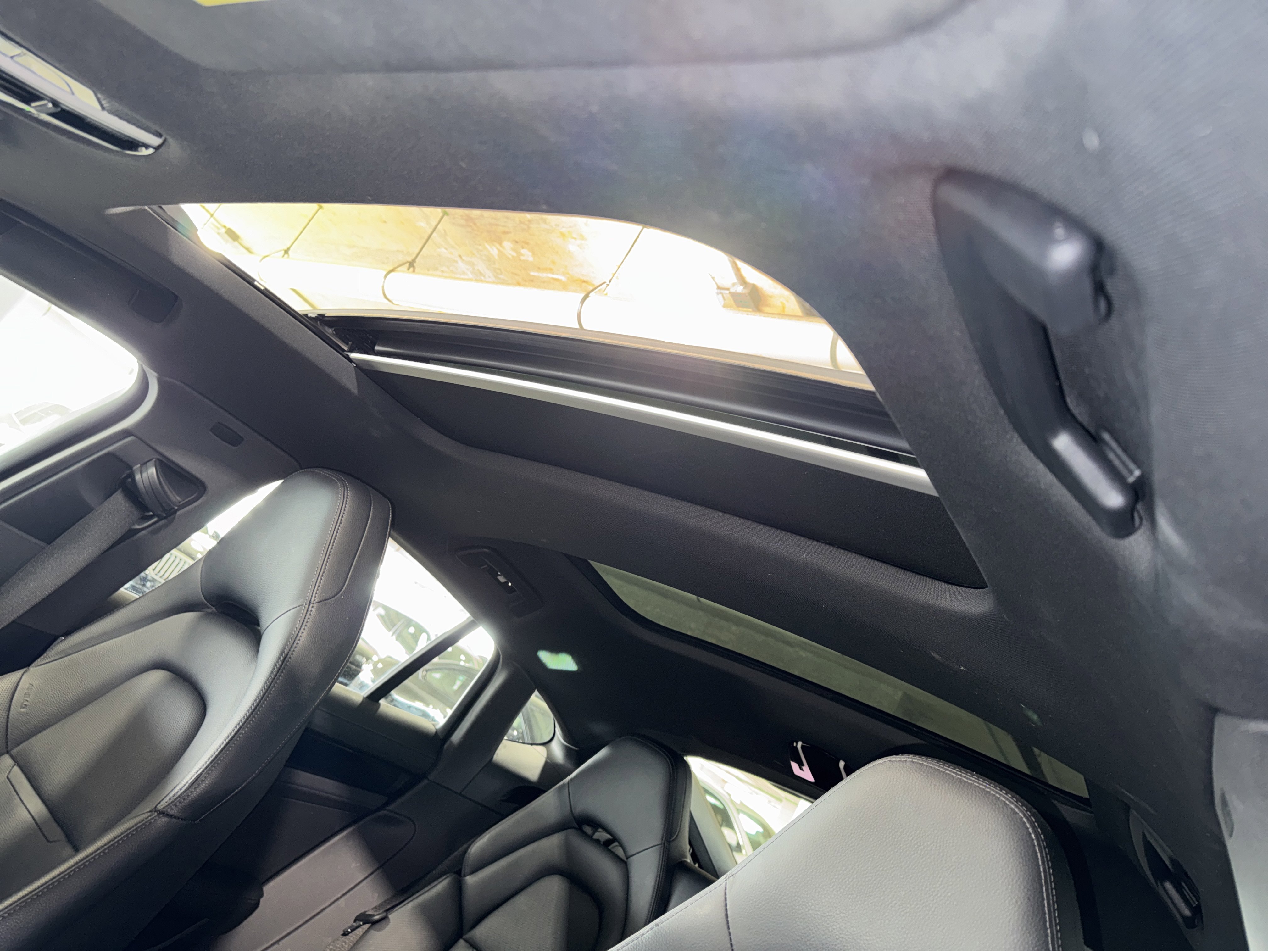 Used 2023 Porsche Panamera image 33