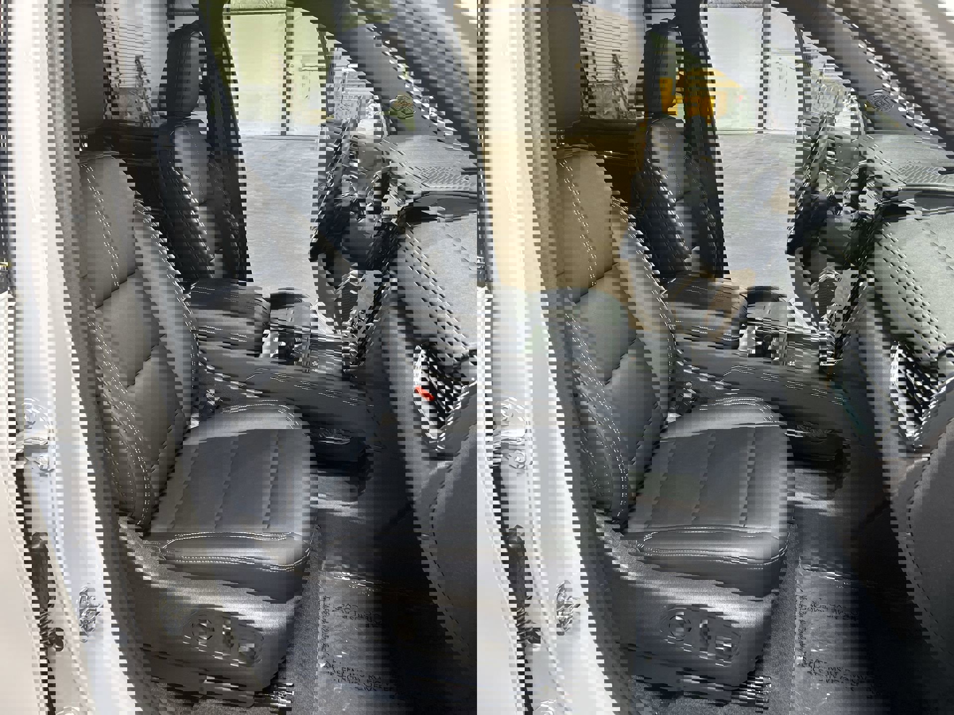 Certified 2024 GMC Acadia Elevation image 29