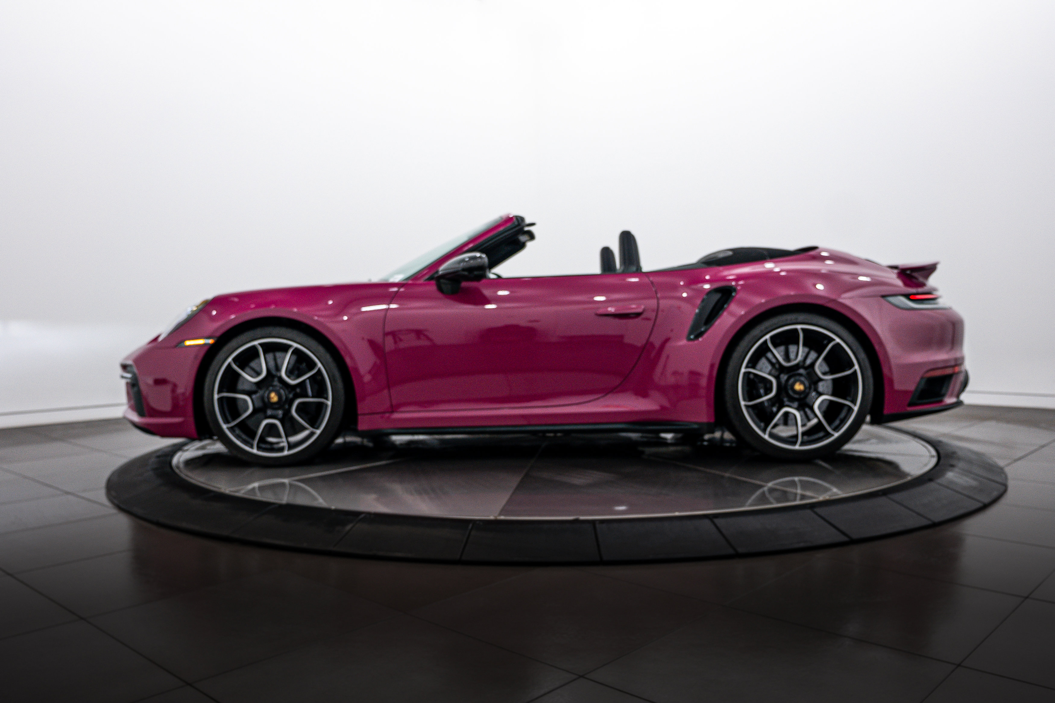 Certified 2024 Porsche 911 Turbo S image 2