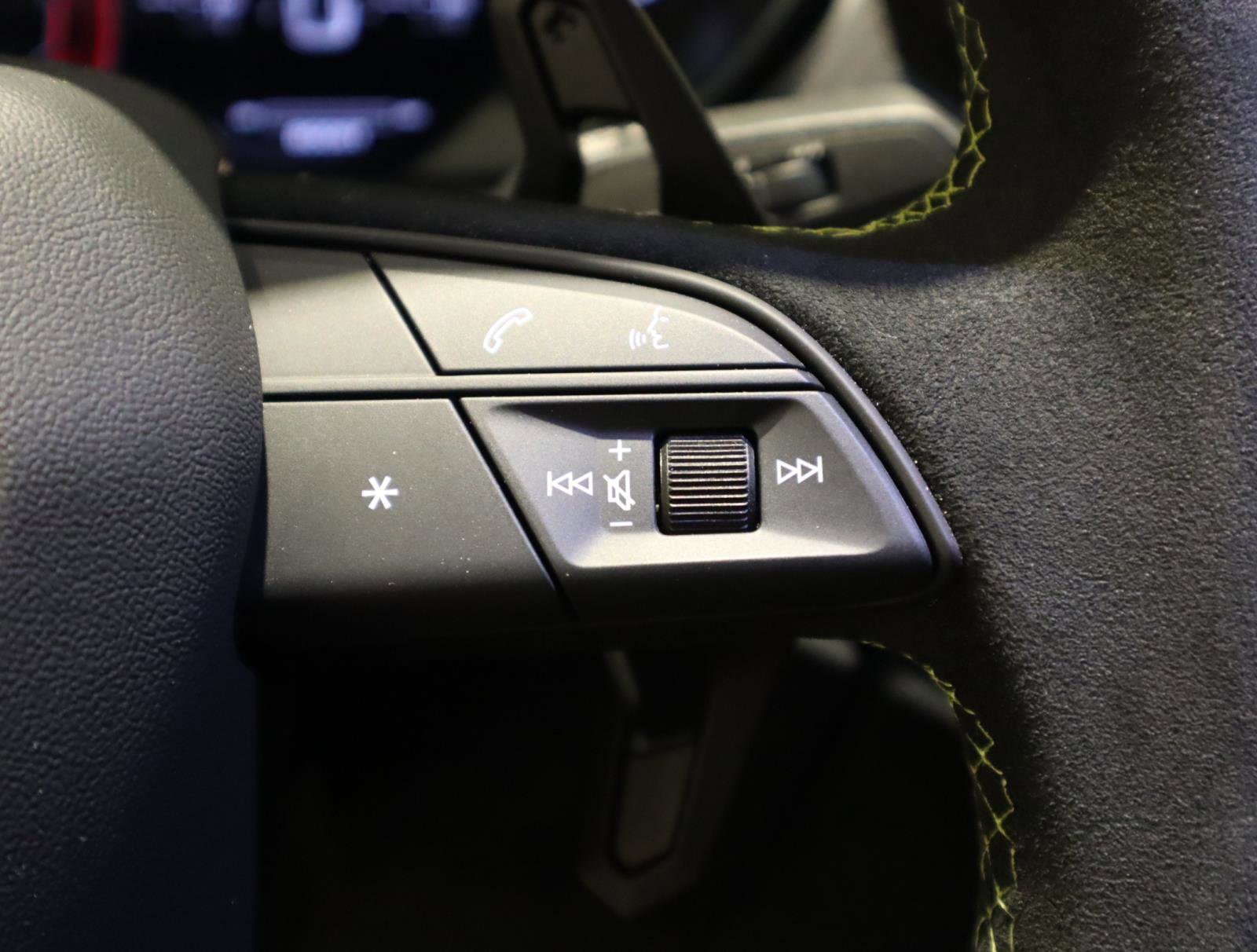 Used 2023 Lamborghini Urus Performante image 30