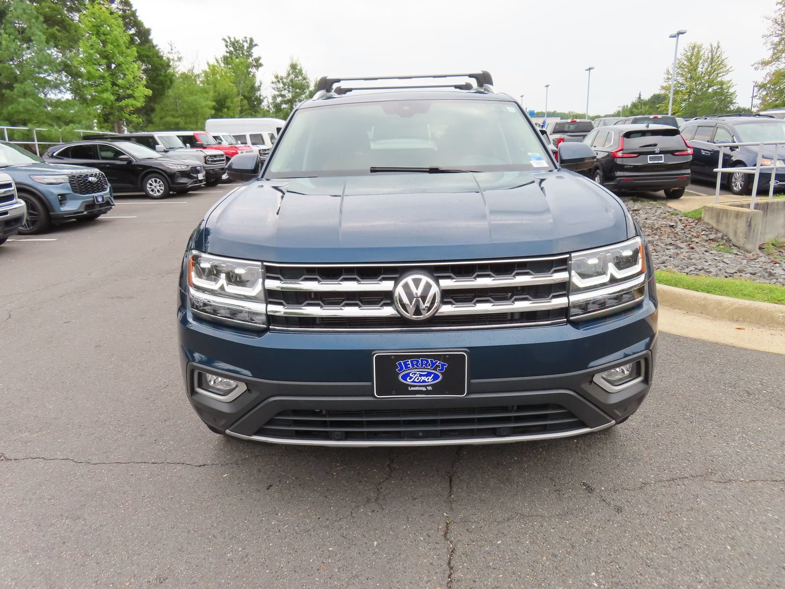 Used 2019 Volkswagen Atlas SEL Premium AWD/4WD image 2