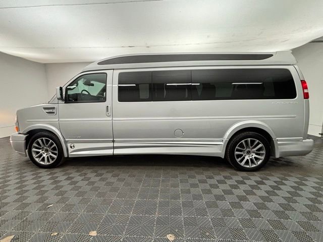 Used 2019 GMC Savana 2500 Extended w/ Enhanced Convenience Package image 14