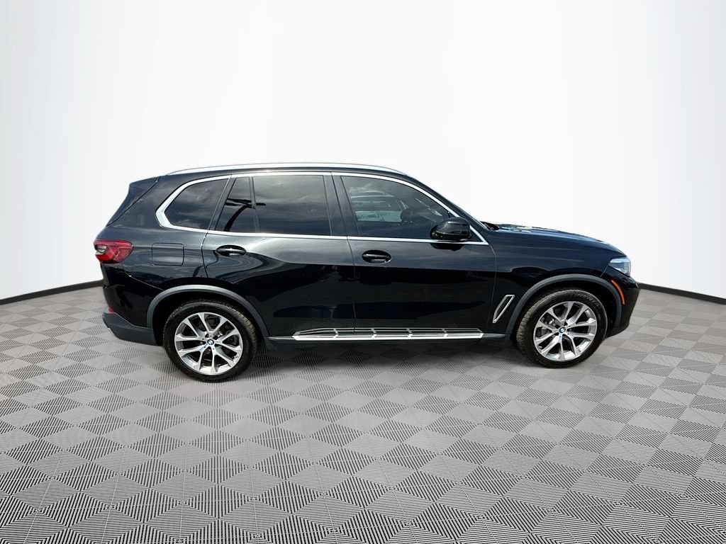 Used 2019 BMW X5 xDrive40i w/ Convenience Package AWD/4WD image 9
