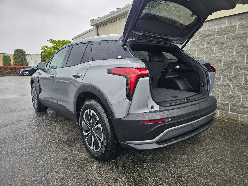 Used 2024 Chevrolet Blazer EV LT AWD/4WD image 7