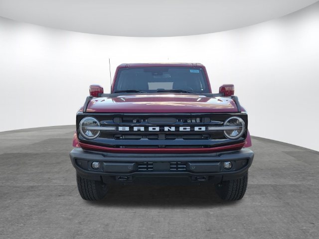 New 2026 Ford Bronco Outer Banks AWD/4WD image 2