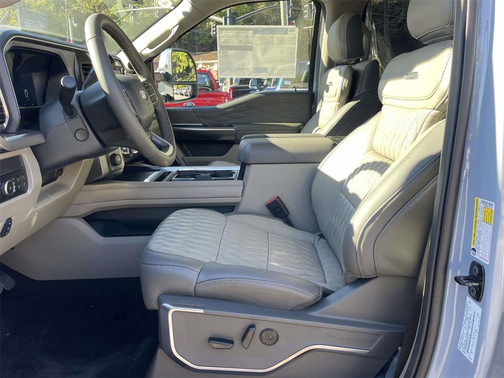 New 2026 Ford F250 Platinum image 15