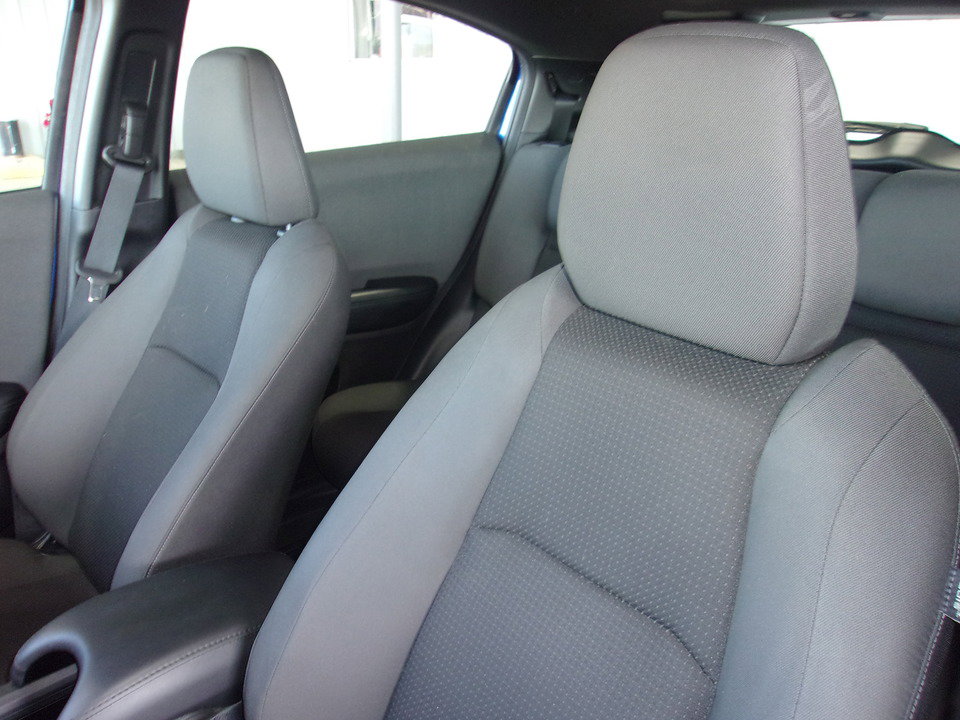 Used 2020 Honda HR-V Sport image 11