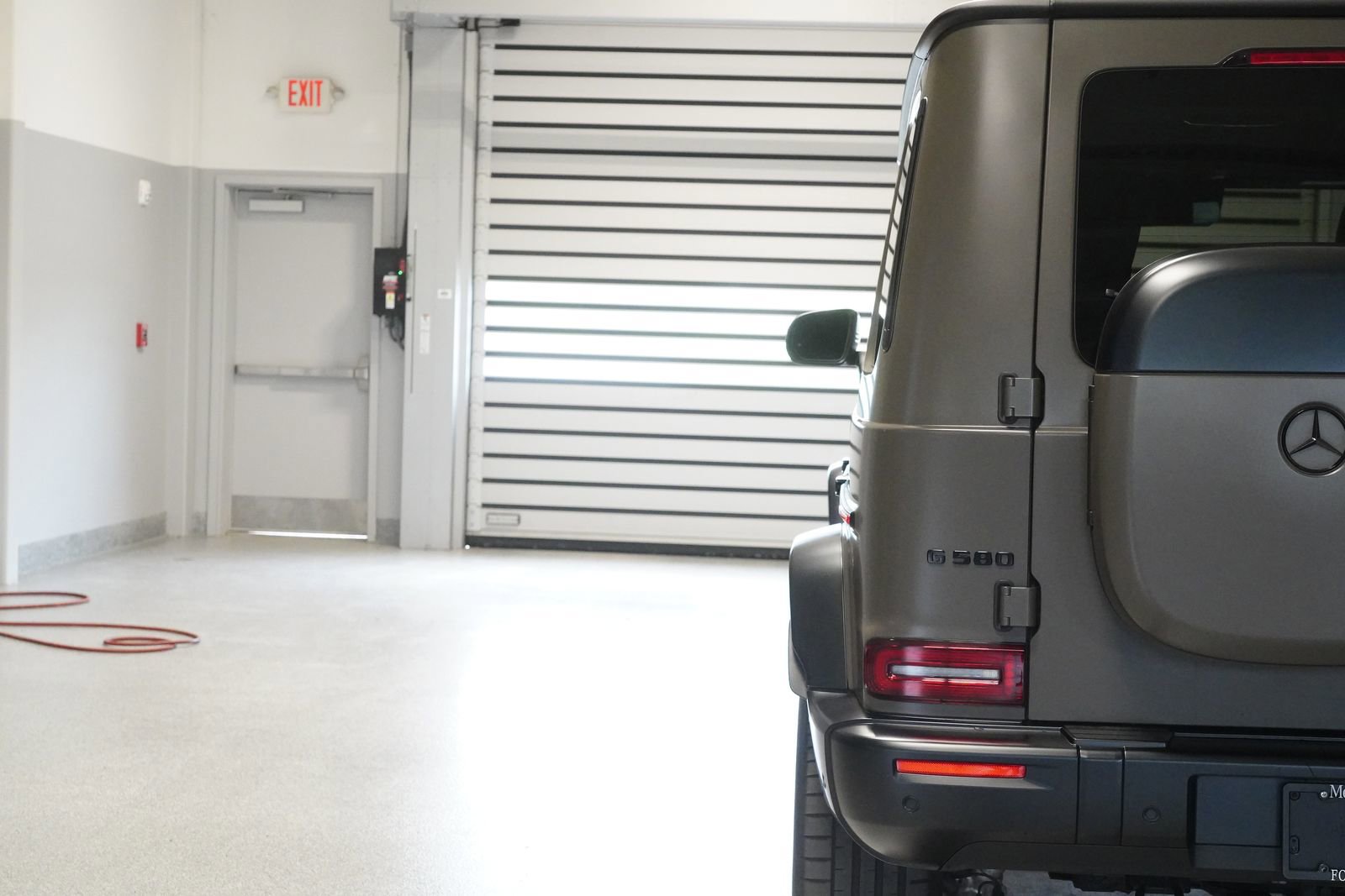 Certified 2025 Mercedes-Benz G 580 w/ EQ Technology image 9