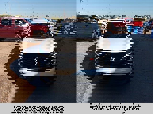 New 2026 Nissan Kicks SR image 10