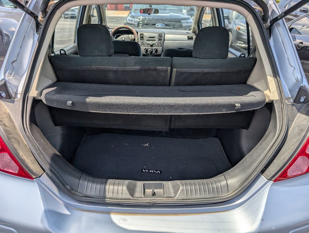 Used 2012 Nissan Versa 1.8 S w/ Special Edition Pkg FWD image 17