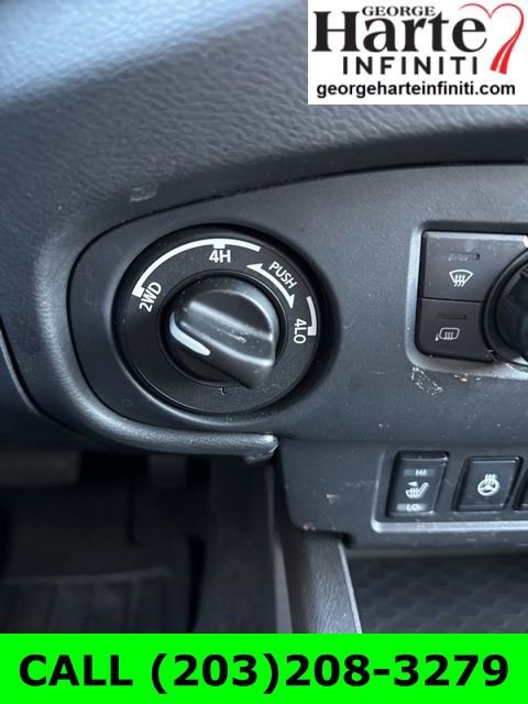 Used 2024 Nissan Frontier SL w/ Technology Package image 25