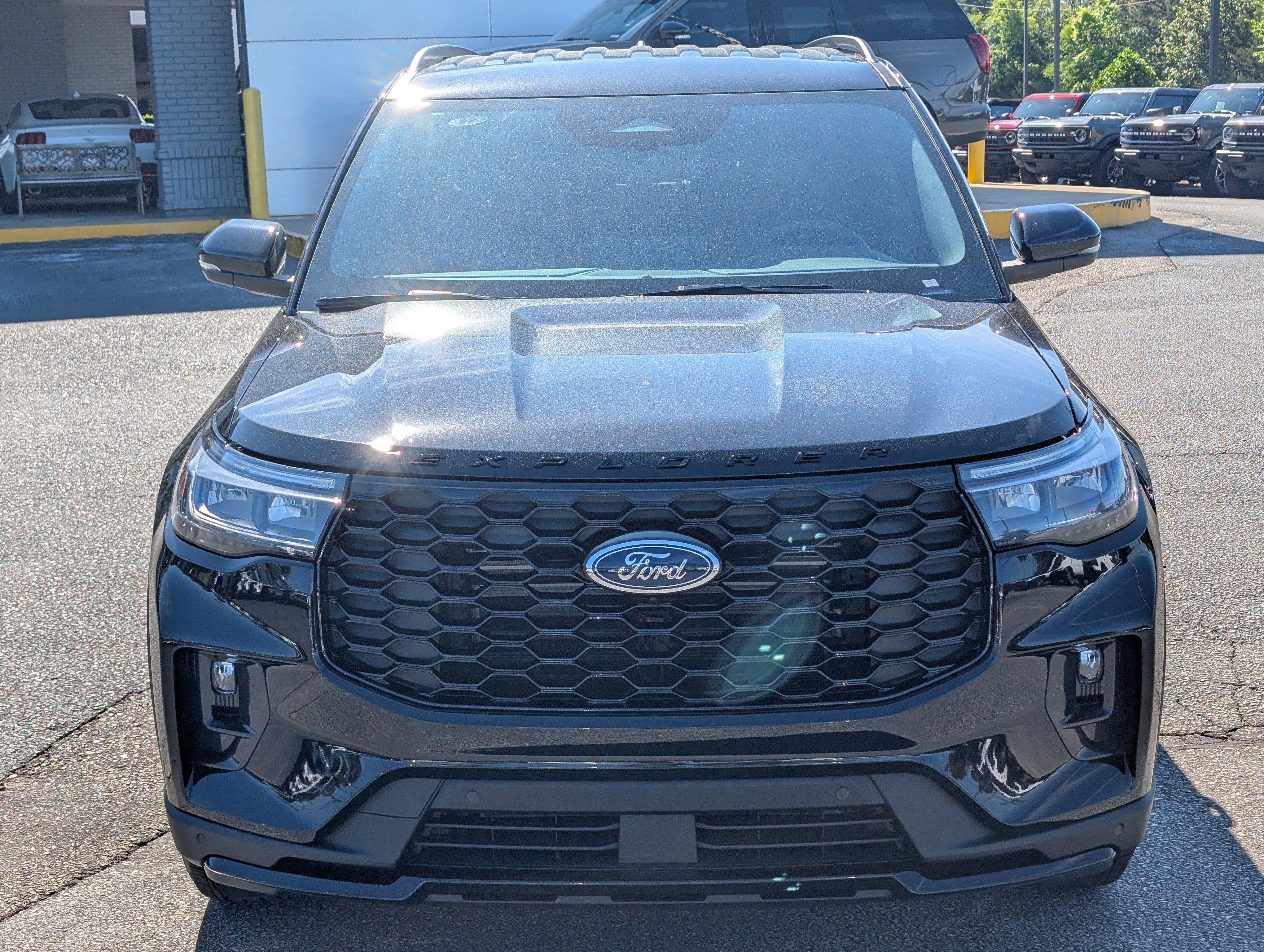 New 2026 Ford Explorer ST-Line RWD image 3