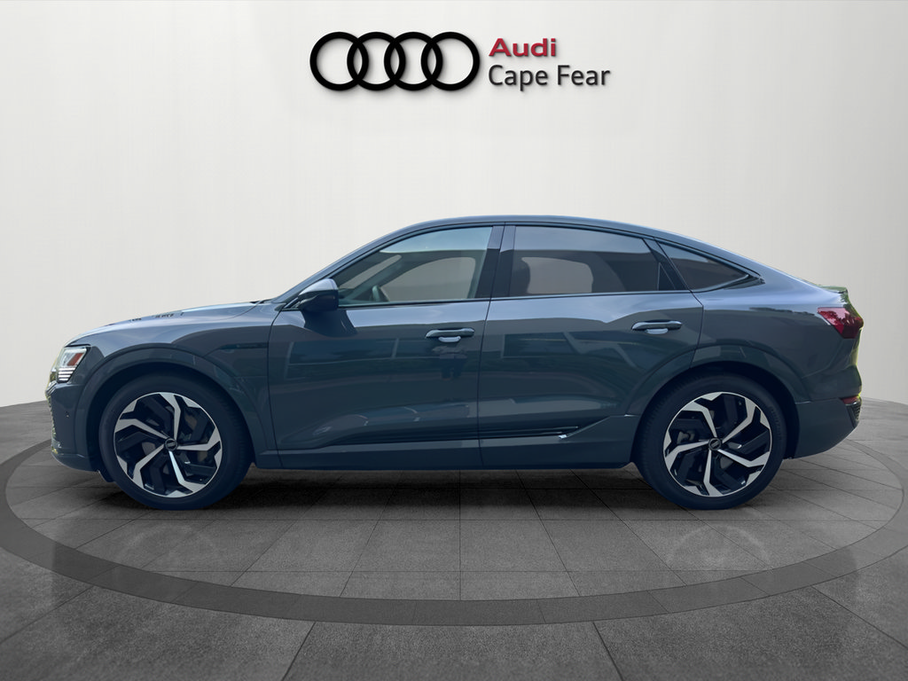 Used 2024 Audi Q8 e-tron Premium Plus w/ Premium Plus Package AWD/4WD image 4