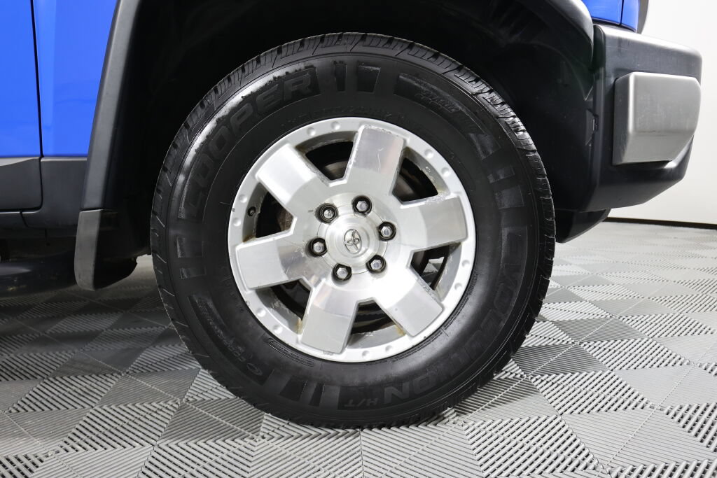 Used 2007 Toyota FJ Cruiser 2WD image 6