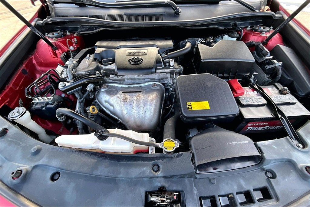 Used 2013 Toyota Camry SE image 13