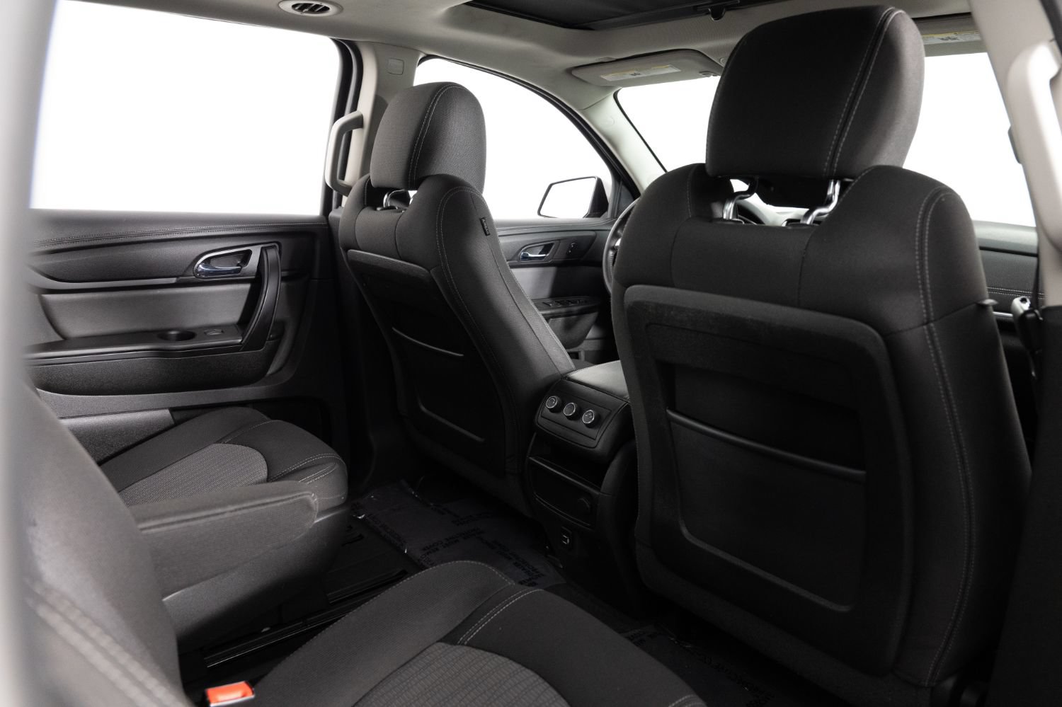 Used 2017 Chevrolet Traverse LT w/ True North Edition AWD/4WD image 22