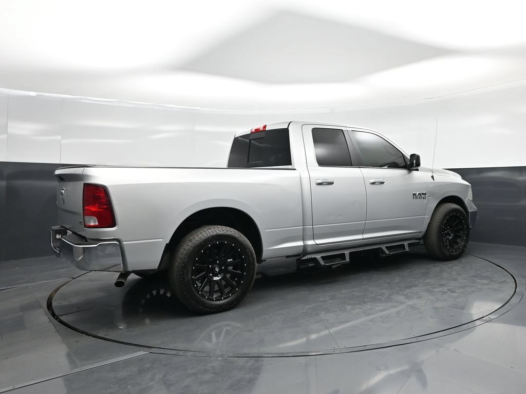 Used 2018 RAM 1500 Classic SLT RWD image 19