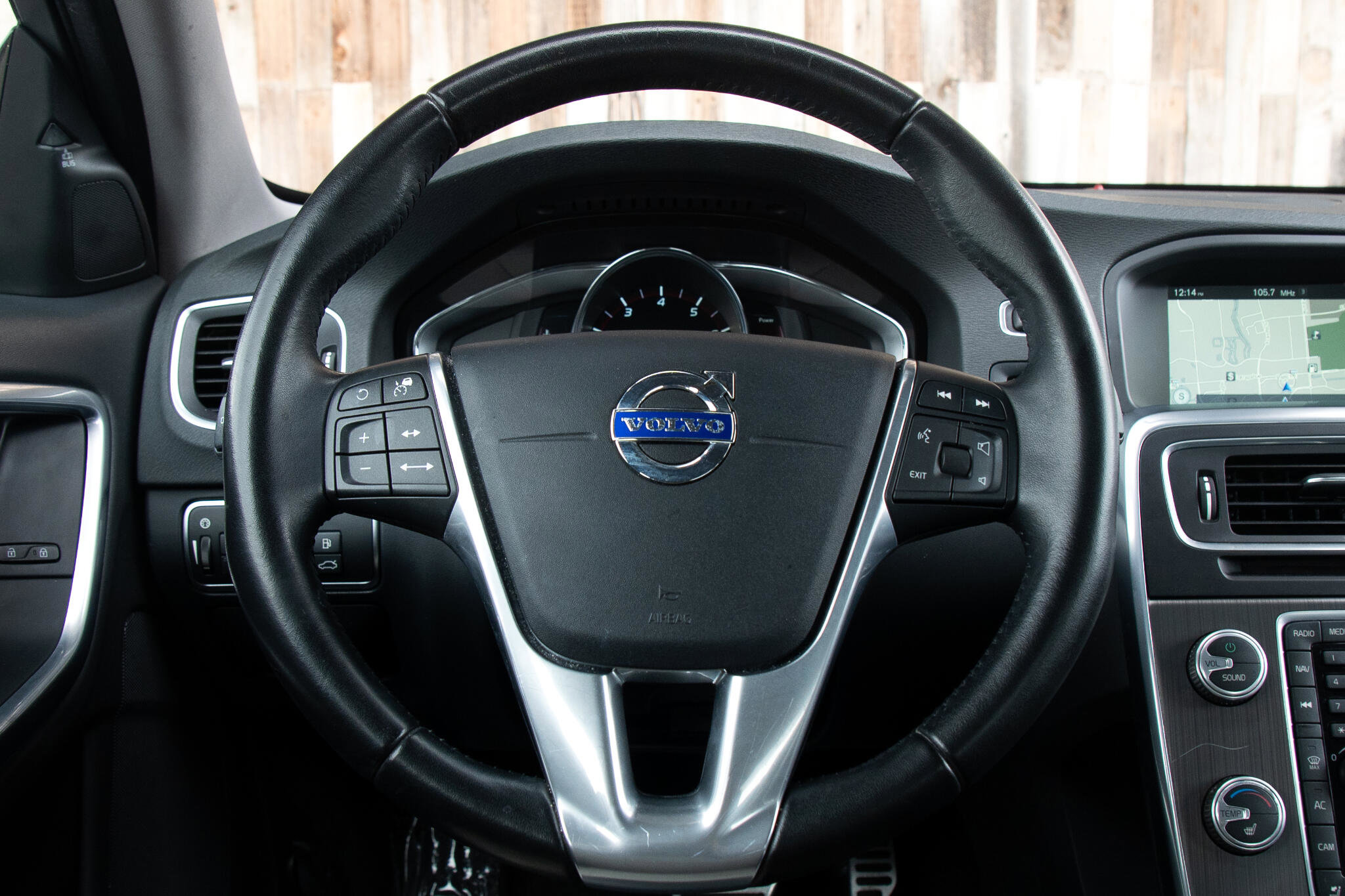 Used 2016 Volvo S60 T5 Cross Country Platinum w/ Protection Package image 14