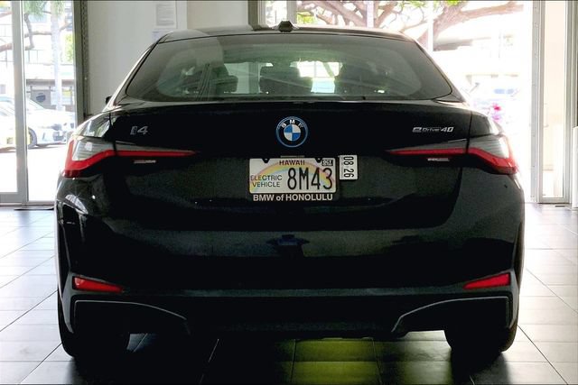 Used 2023 BMW i4 eDrive40 w/ Premium Package RWD image 4