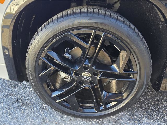 New 2026 Volkswagen Tiguan SE R-Line image 24