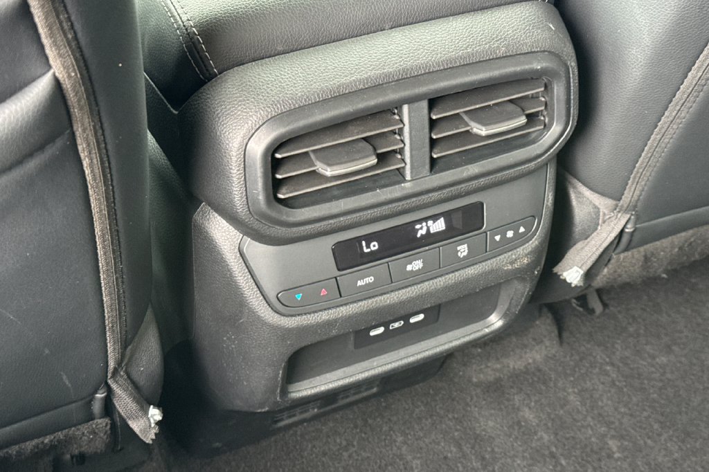 Certified 2024 Honda Pilot EX-L image 16