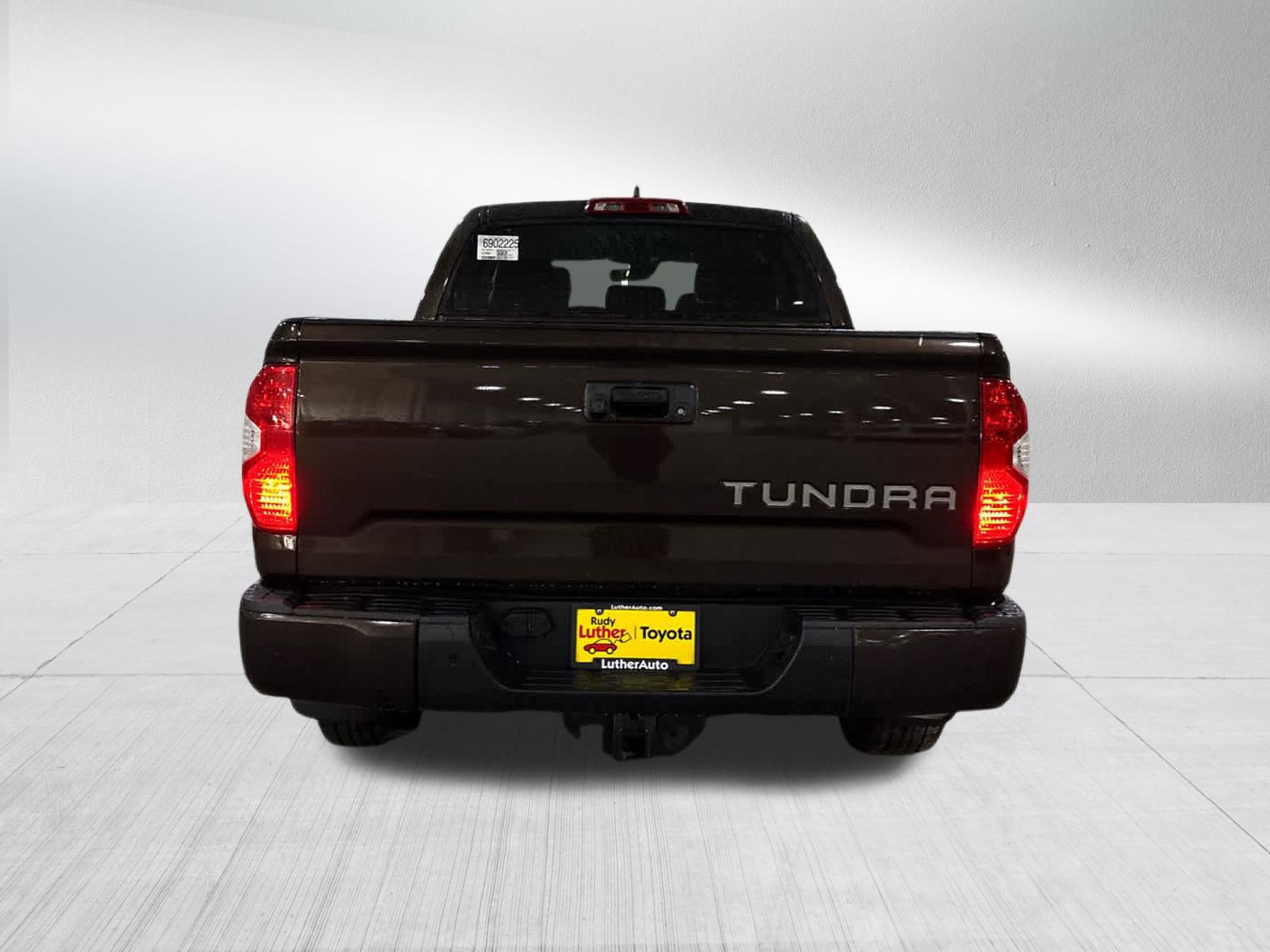 Certified 2020 Toyota Tundra Limited w/ Limited Premium Package image 5