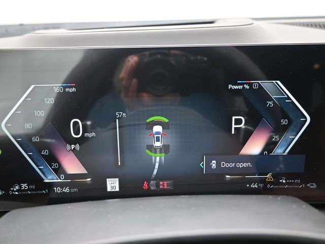 New 2026 BMW X5 xDrive50e image 6