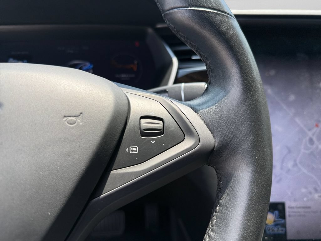 Used 2018 Tesla Model S 75D AWD/4WD image 16