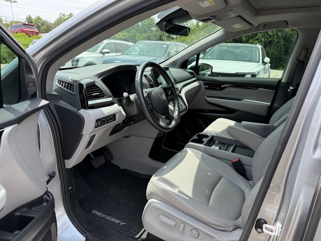 Used 2022 Honda Odyssey Touring image 8