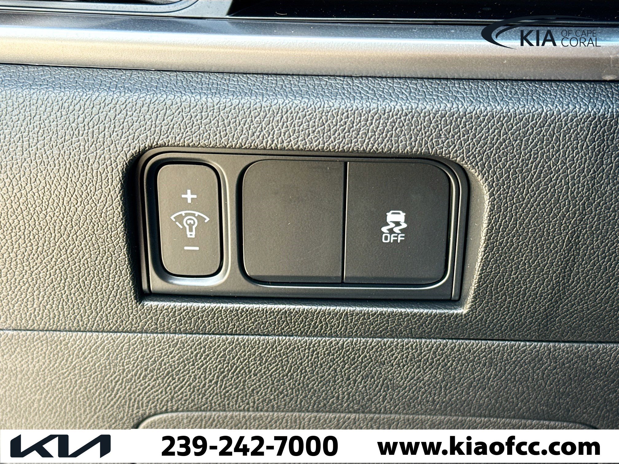 New 2026 Kia Sorento S w/ S Panoramic Sunroof Package image 34