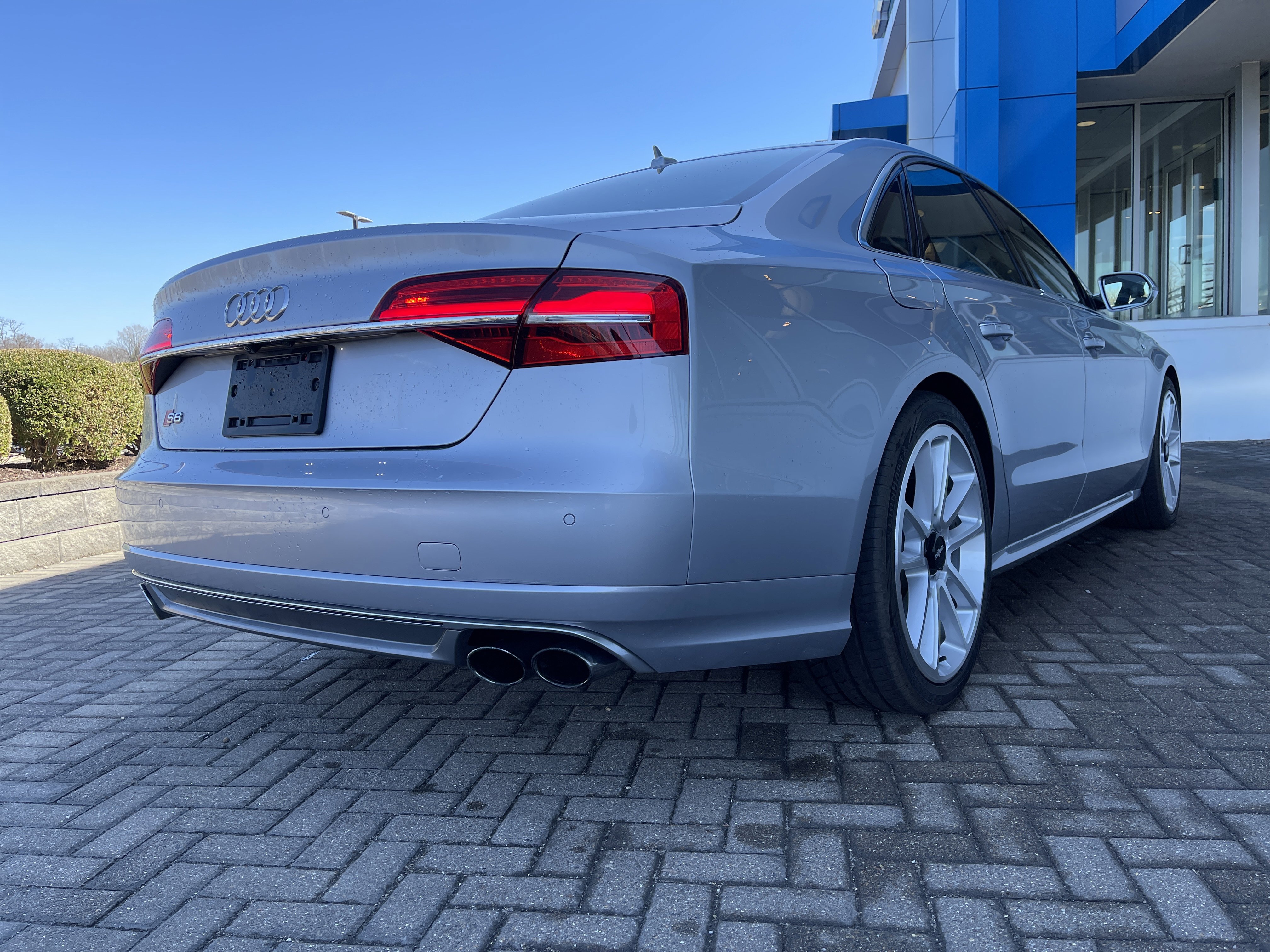 Used 2016 Audi S8 w/ Full Leather Package image 6
