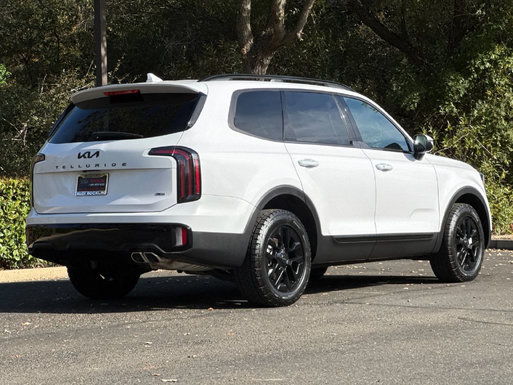 Used 2025 Kia Telluride AWD image 5