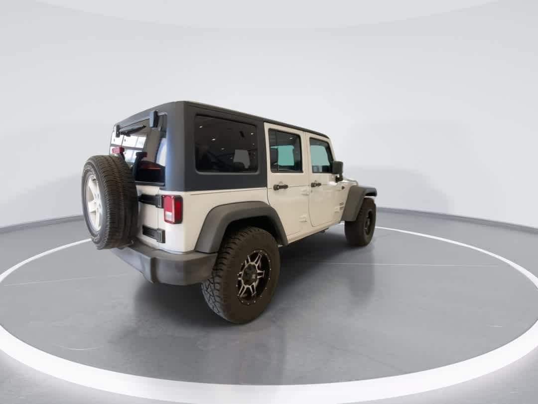Used 2017 Jeep Wrangler Unlimited Sport w/ Connectivity Group AWD/4WD image 8