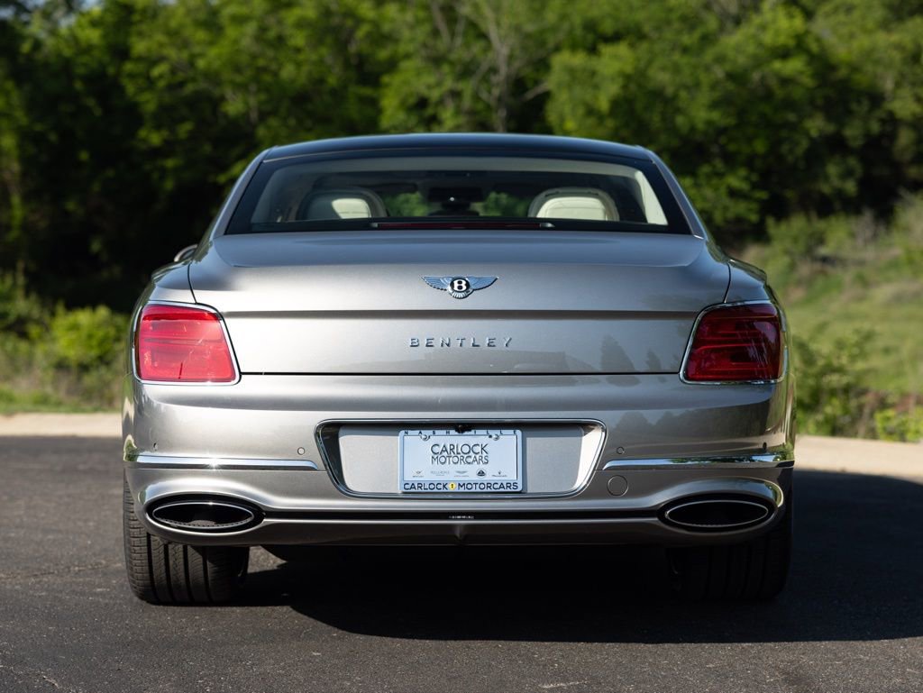 New 2026 Bentley Flying Spur Plug-In Hybrid AWD/4WD image 10