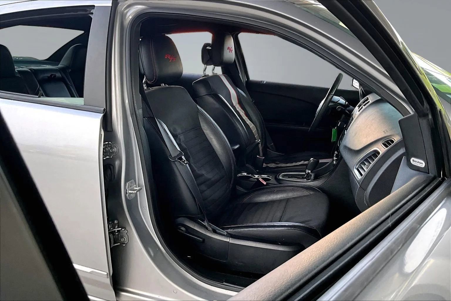 Used 2013 Dodge Avenger R/T FWD image 24