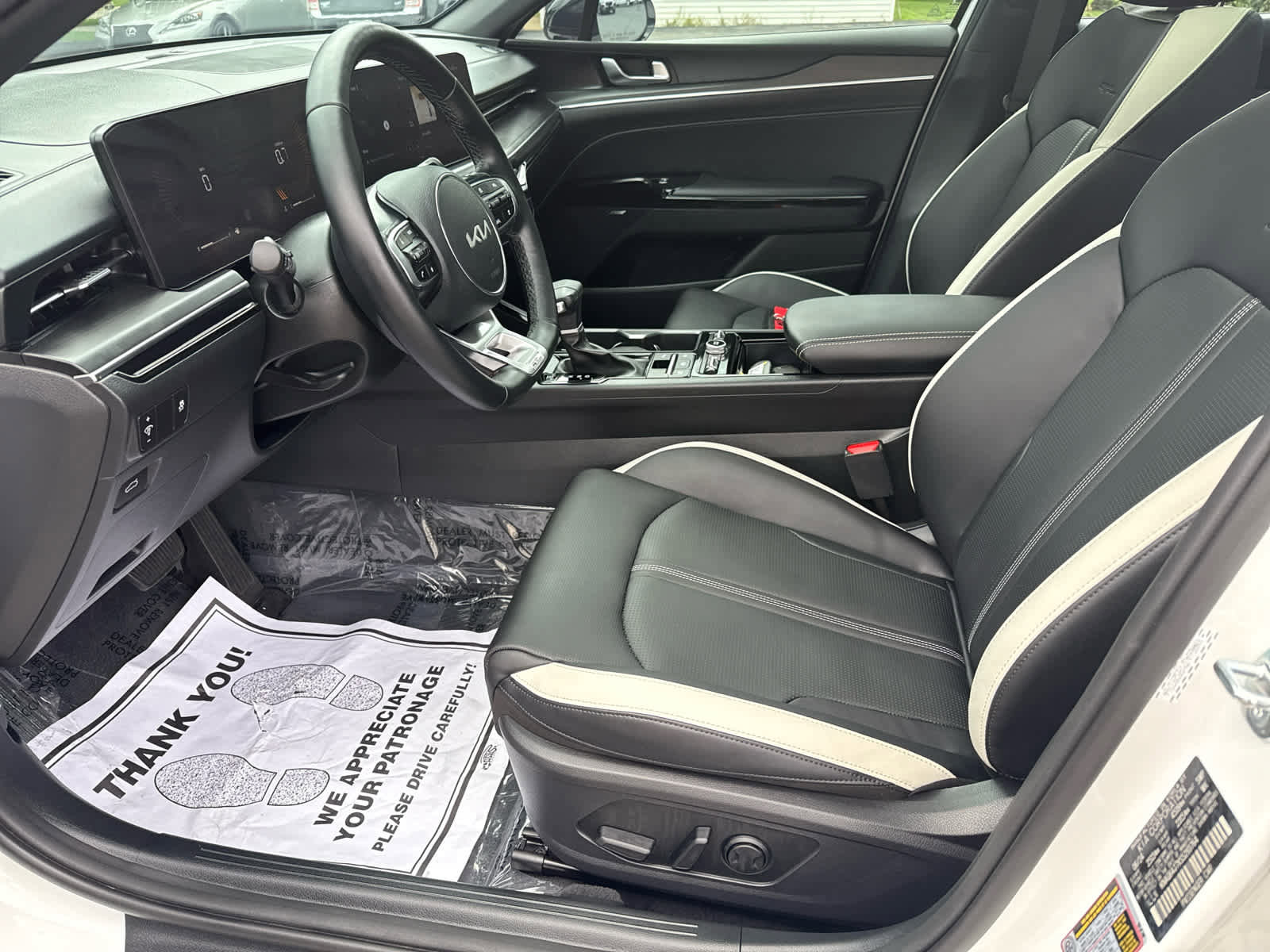 Used 2025 Kia K5 GT-Line w/ GT-Line Premium Package AWD/4WD image 11