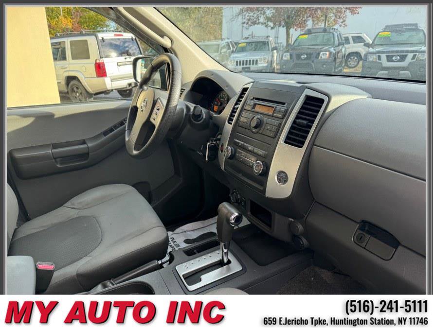 Used 2011 Nissan Xterra S image 24