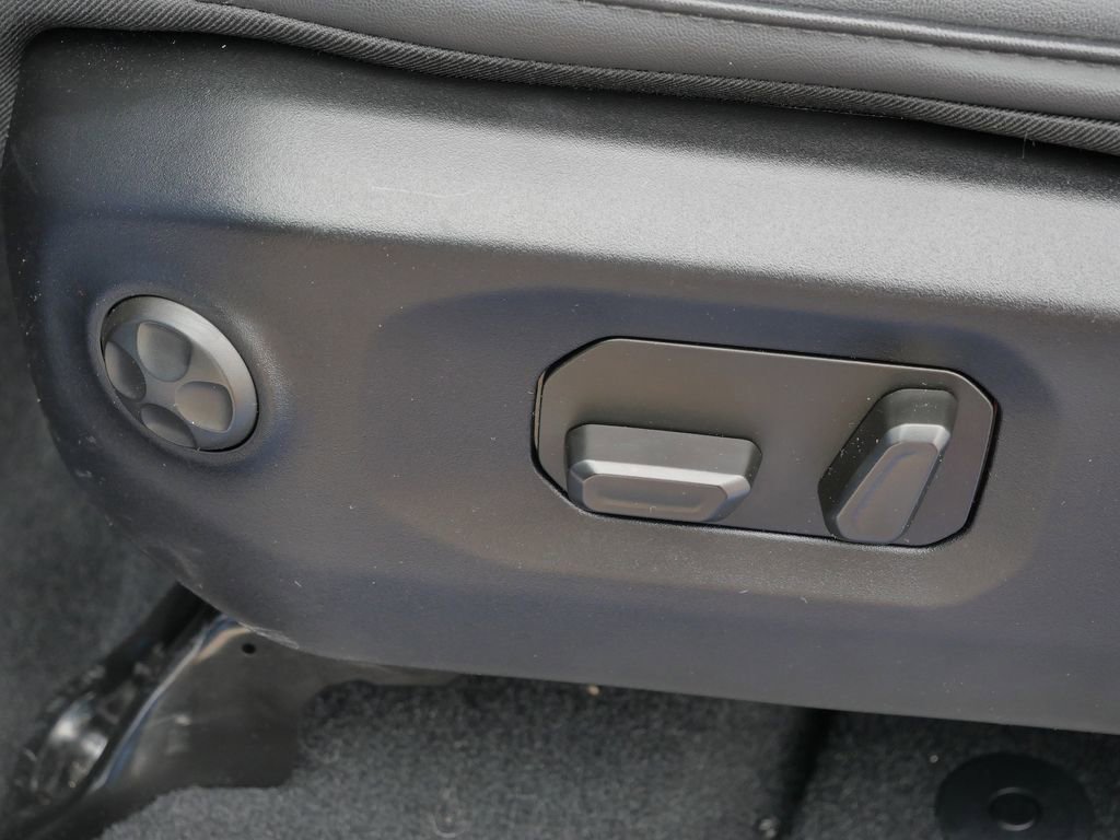 Used 2024 Jeep Wrangler Unlimited Rubicon 392 image 34