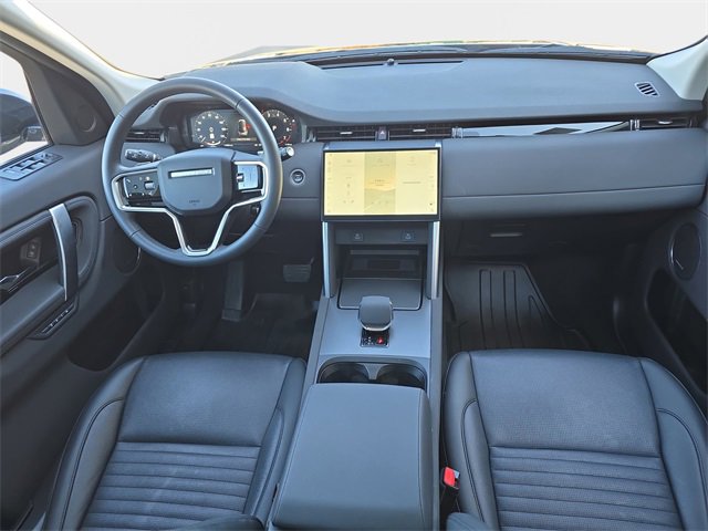 Used 2025 Land Rover Discovery Sport S image 10