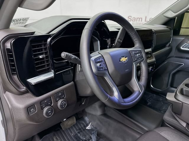 Used 2025 Chevrolet Silverado 2500 LT image 12