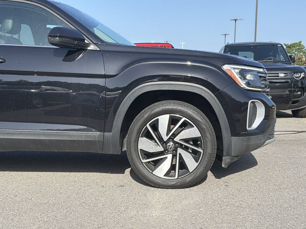 Used 2024 Volkswagen Atlas SE FWD image 9
