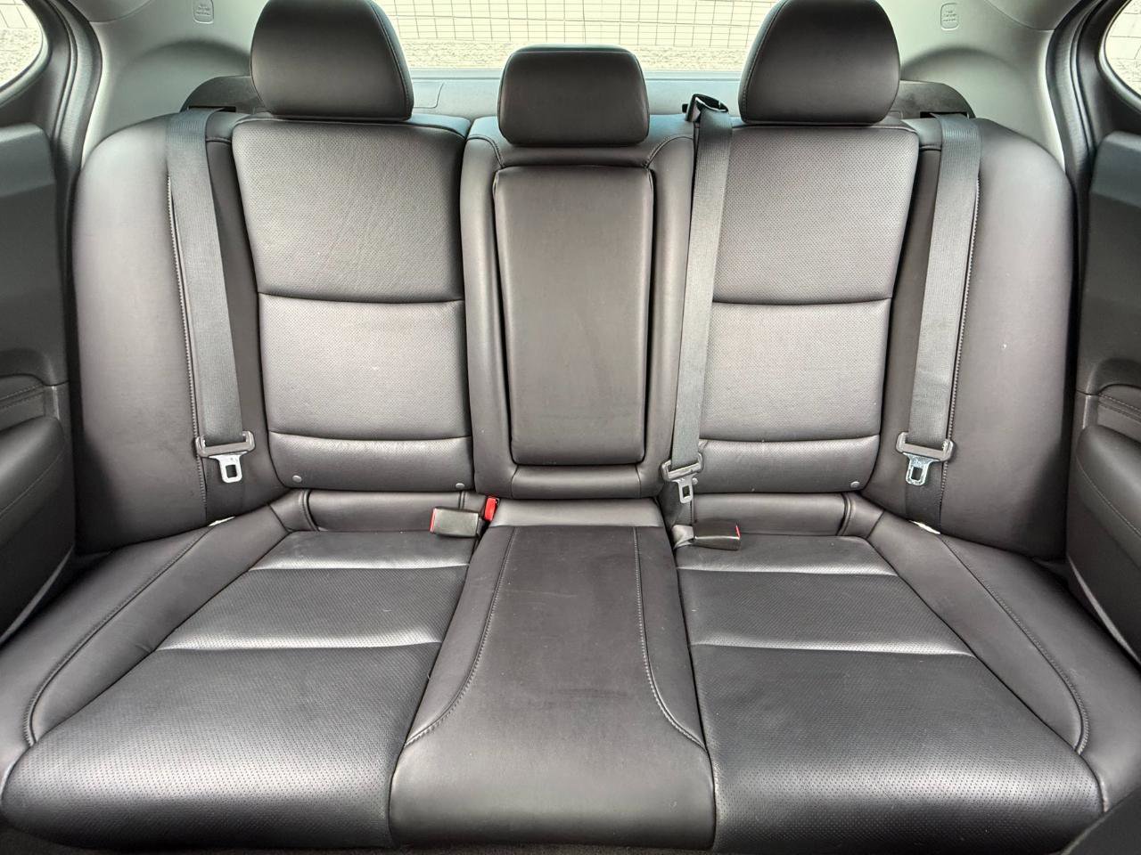 Used 2018 Acura TLX w/ Technology Package image 15