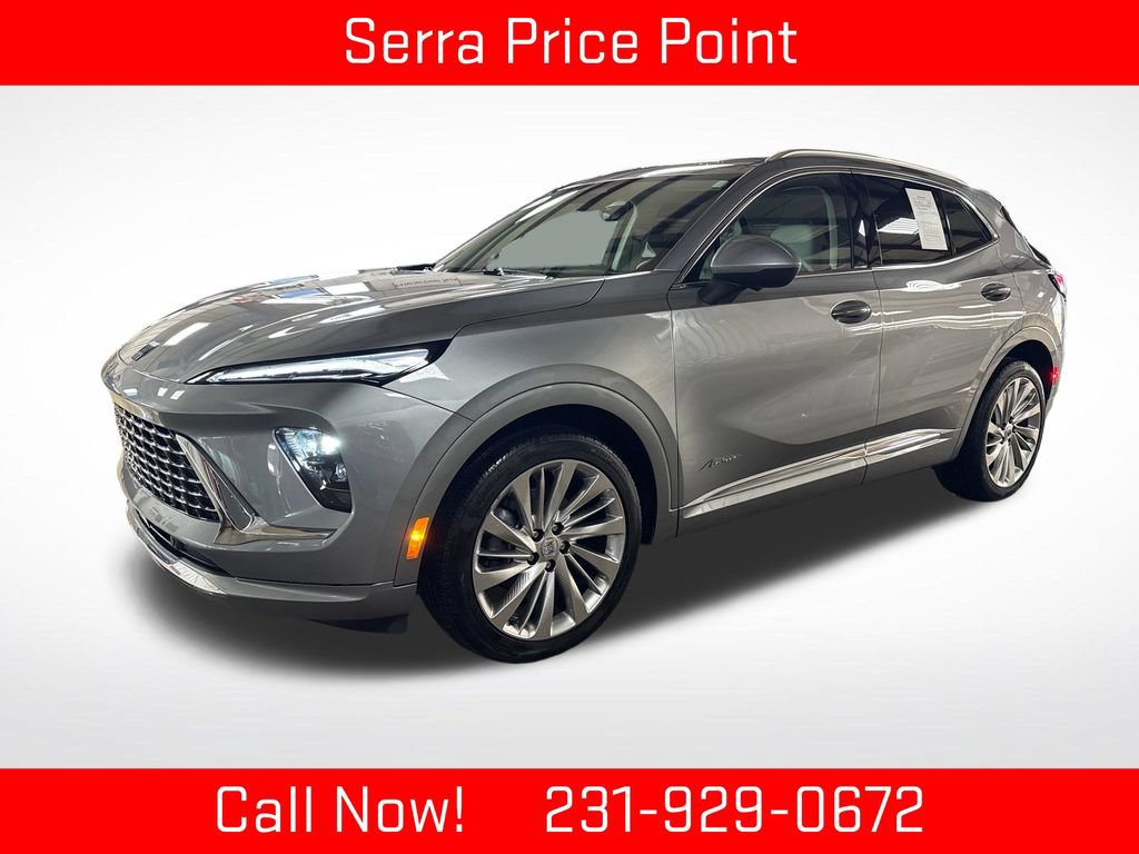 Used 2025 Buick Envision Avenir AWD/4WD image 1