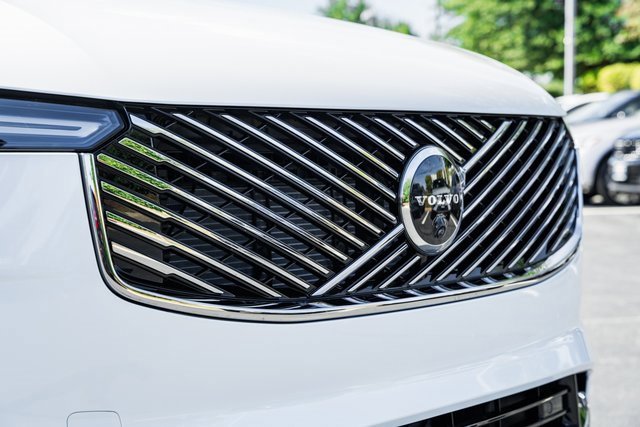 New 2026 Volvo XC90 B5 Plus image 11