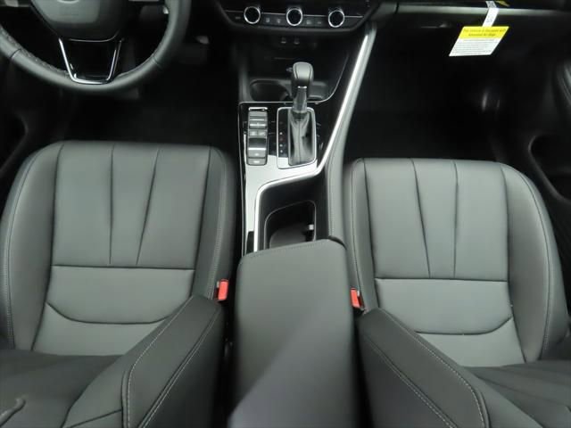 Used 2025 Acura ADX AWD image 17