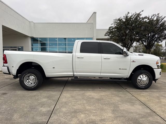 Used 2024 RAM 3500 Laramie AWD/4WD image 8