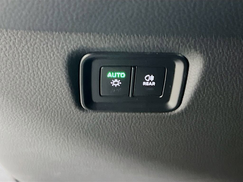 New 2026 Porsche Cayenne image 11