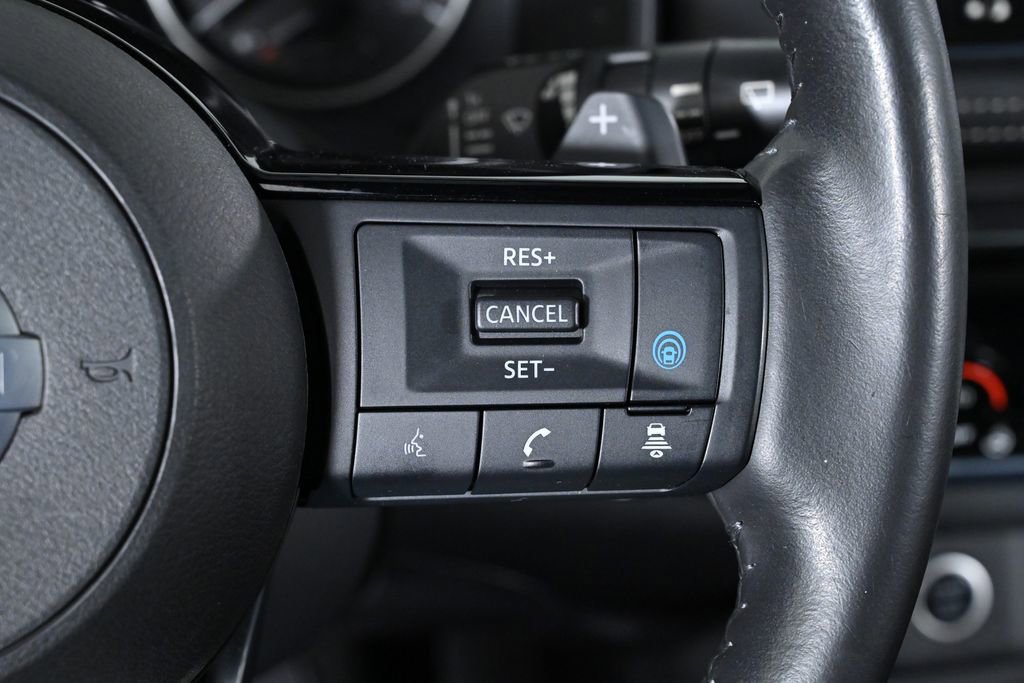 Used 2021 Nissan Rogue SL w/ Premium Package image 14