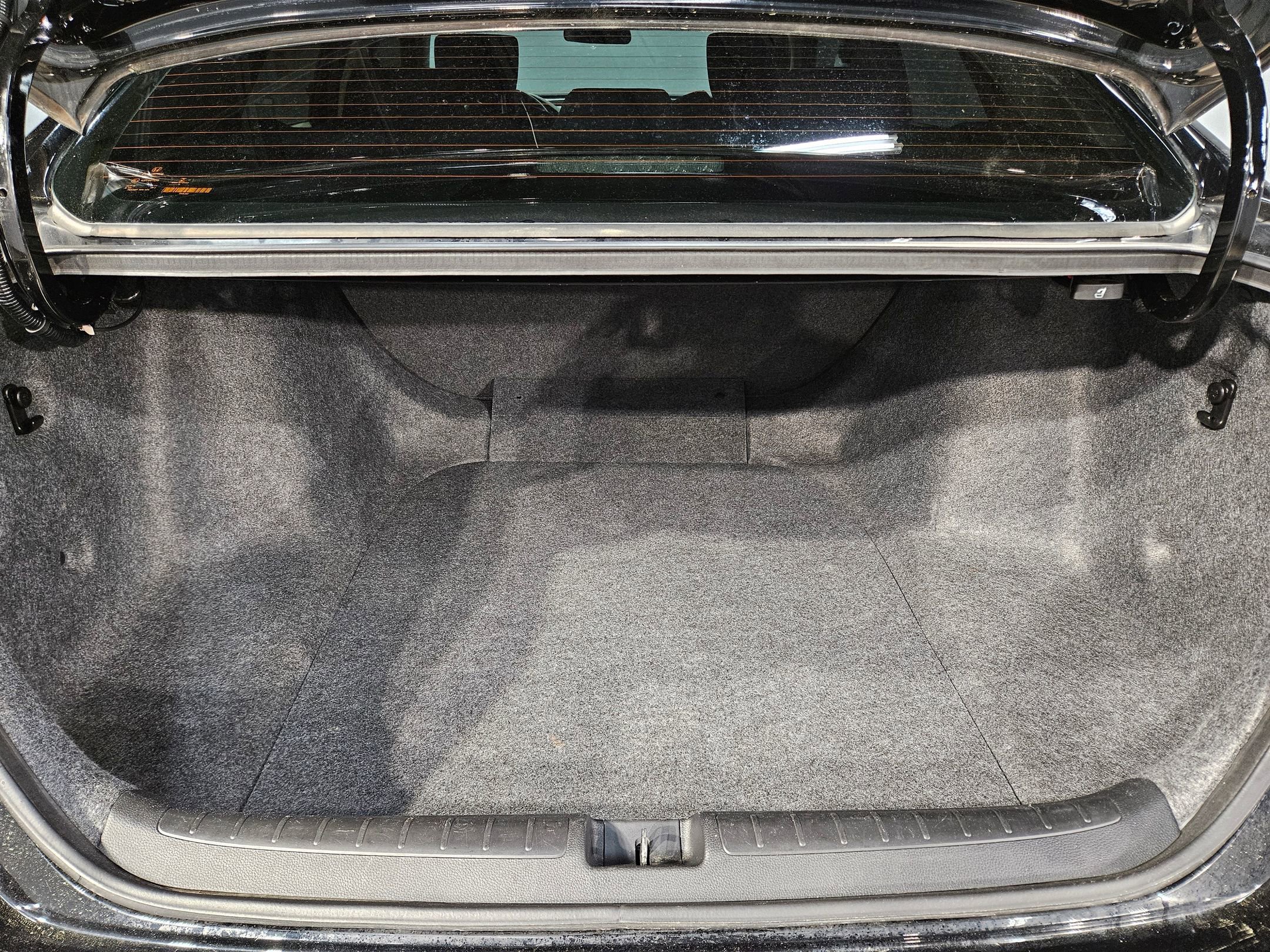 Used 2018 Honda Accord LX image 18