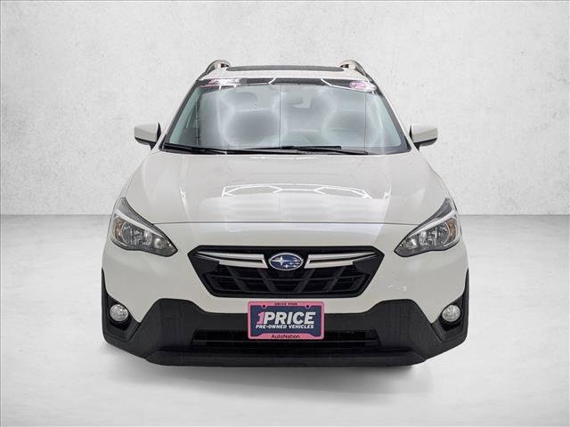 Used 2022 Subaru Crosstrek 2.0i Premium w/ Moonroof Package AWD/4WD image 2